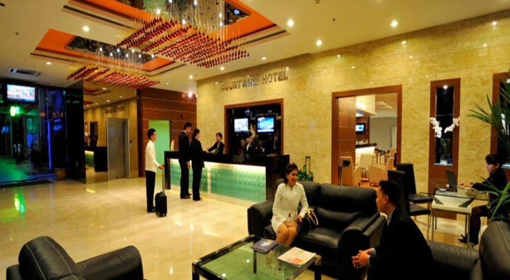 Courtyard Hotel 1Borneo Kota Kinabalu Exterior photo